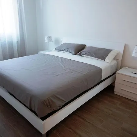 Apartment La Casa Perfetta In Gioia